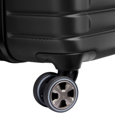 Cruise 3.0 28" Expandable Spinner Suitcase