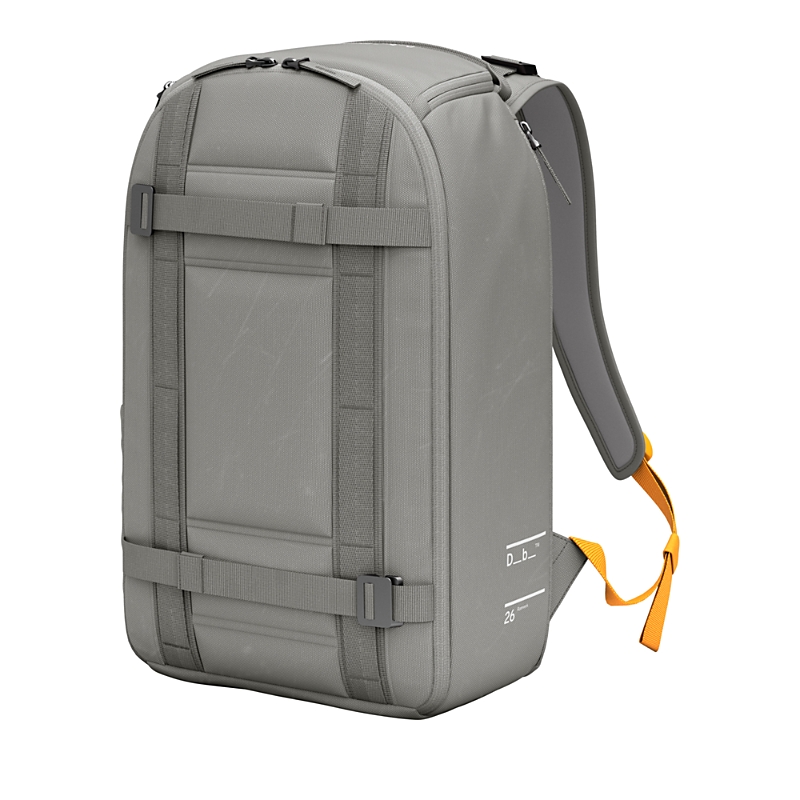 Db Ramverk Backpack 26l In Sand Grey