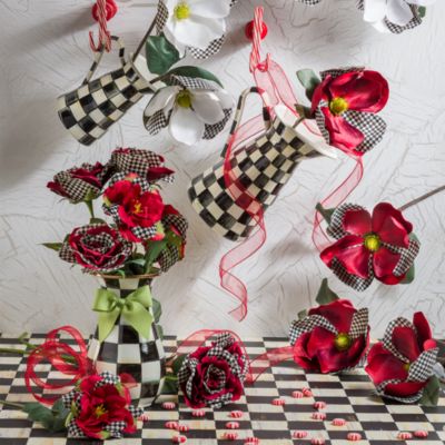 Courtly Check Practical Pitcher, Medium