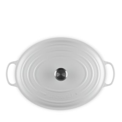 15.5-Quart Oval Dutch Oven