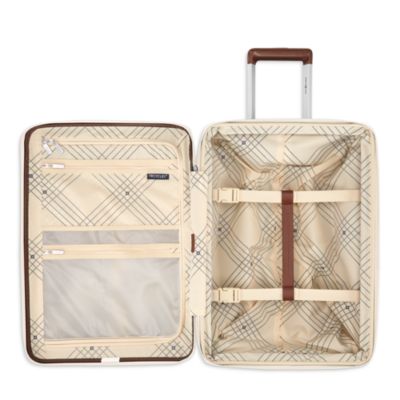 Virtuosa Expandable Carry On