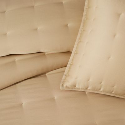 Hammered Silk and Cotton Quilt Collection