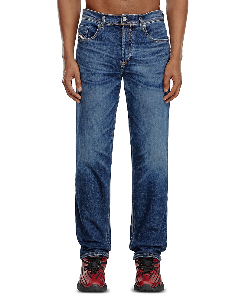 Diesel 2023 D Finitive Tapered Fit Jeans in Denim