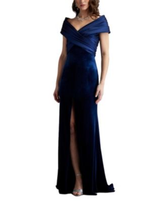 Baxter Portrait Collar Gown