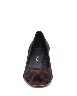  Women's Fight Low-Heel Pump