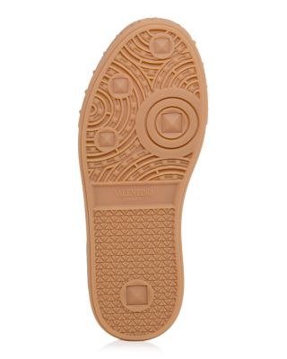 Women's Upvillage Crosta Low Top Sneakers