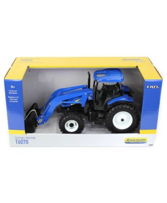  1/16 New Holland T6070 with Loader & MFD Tractor Toy - Ages 8-10