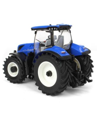  1/32 New Holland with PLM Intelligence & MFD Tractor 14 - Ages 5-7