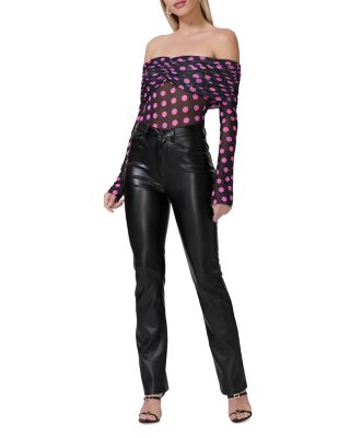 Lilith Off-the-Shoulder Top