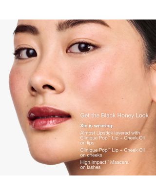 High Impact Volumizing Mascara in Black Honey
