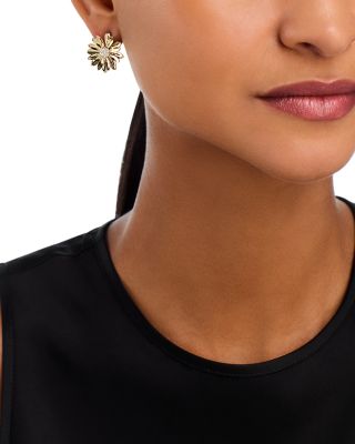 18K Yellow Gold Margherita Floral Earrings with Diamonds, 0.18 tcw