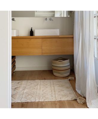 Triplet Basket - 1' x   1'