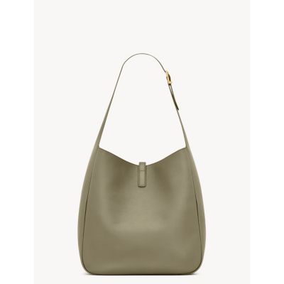 Le 5 &Agrave; 7 Supple Large Shoulder Hobo Bag in Smooth Leather