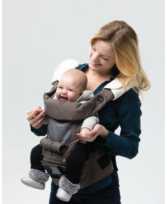 Huggs Hip Seat Baby Carrier with Patented Hipbelt