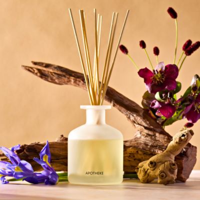 Black Iris Oak Reed Diffuser 6.7 oz.