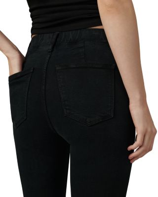 The All Day Elastic Waist Capri Jeans in Black