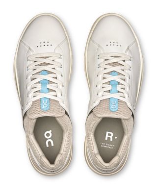 Men's The Roger Advantage Low Top Sneakers in White Sand