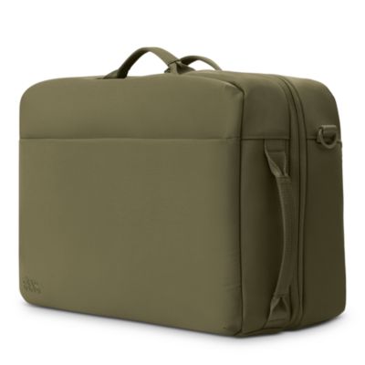 The Ultimate Travel Duffle Bag in Olive