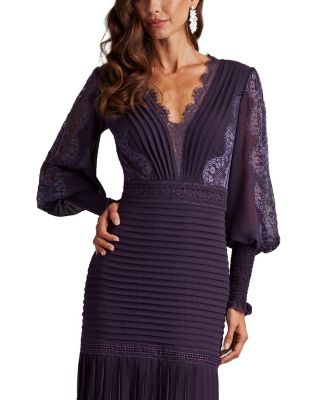  Nyssa Bishop Sleeve Gown
