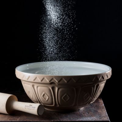 Cane 5.3 Quart Mixing Bowl