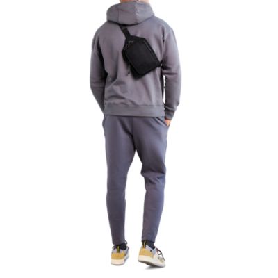 The Sport Sling Bag in Black