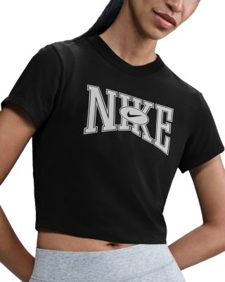 Nike - Slim Cropped Tee