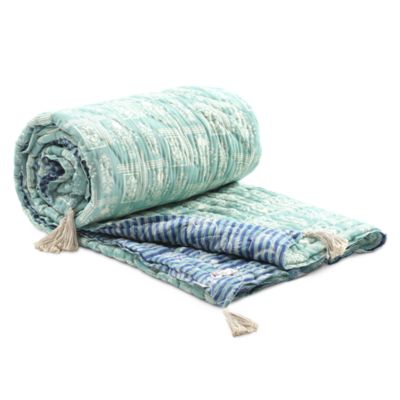 Jade Handcrafted Cotton Quilt, King
