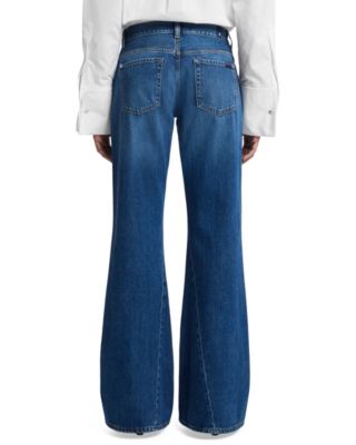 Spencer Mid Rise Flare Jeans in Mesa