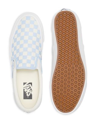 Women&#39;s LX Classic Slip On 9 Sneakers