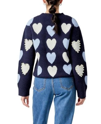  Women's Pearl with Heart Pattern Sweater