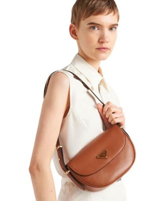 Arque Leather Shoulder Bag with Flap