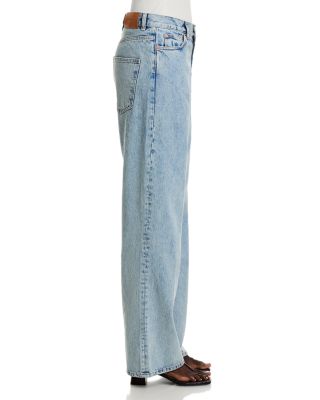 Low Rise Jeans in Blue