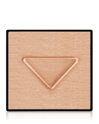 Light Glowing Highlighter Powder