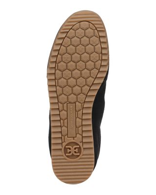 Women&#39;s Isella Sneakers