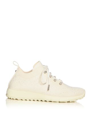 Women&#39;s Veles Running Sneakers