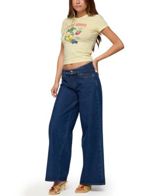 Local Market Graphic T Shirt