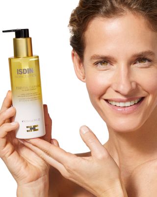 ISDINCEUTICS Essential Cleansing Oil Based Cleanser 6.76 oz.