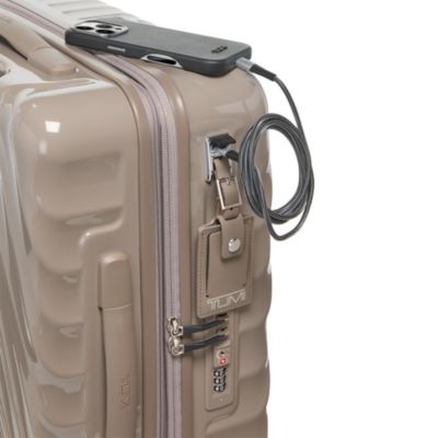 19 Degree Continental Expandable 4-Wheel Carry-On