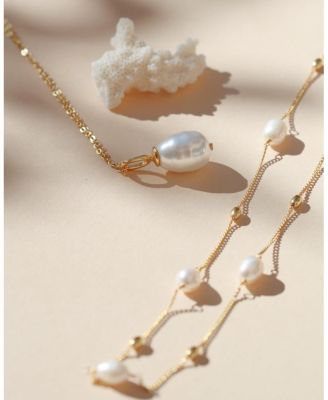 Ava Pendant Necklace