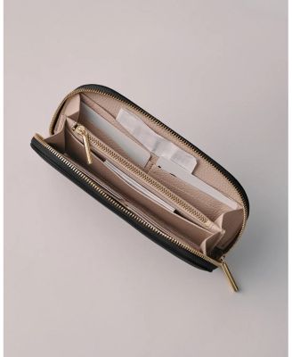 Curved Zip Wallet