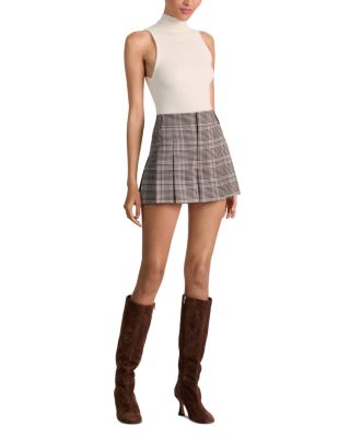 Scarlet Houndstooth Flutter Shorts