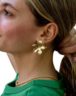 Nalani Flower Earrings