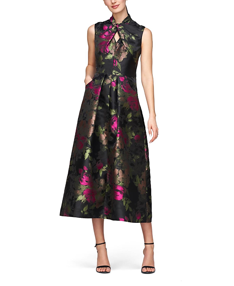 Kay Unger Rosemarie Floral Cocktail Dress In Black