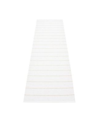  Carl Rug, 27" X 105"