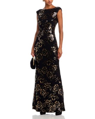 Extended Cap Sleeved Gown 