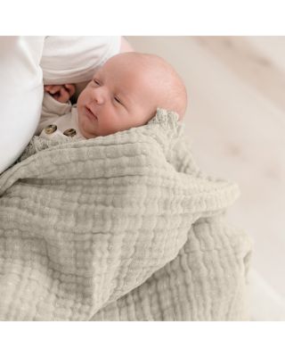 Multi Layer Ombr&eacute; Muslin Blanket