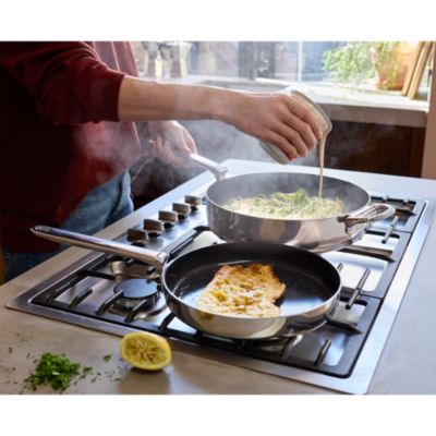 Space Steel Two Piece Ceramic Non-Stick Fry Pan Set with Folding Handles
