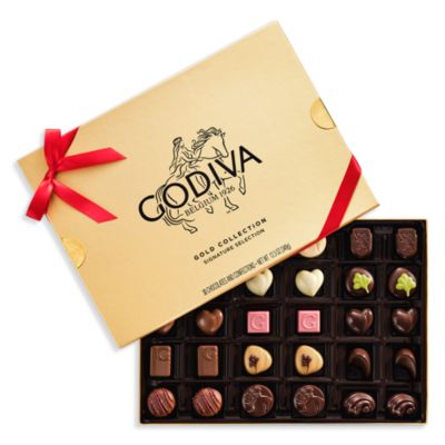 Holiday Gold Collection, 30 Pieces