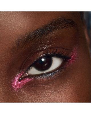 Metallic Dazzleshadow Liquid Eye Shadow