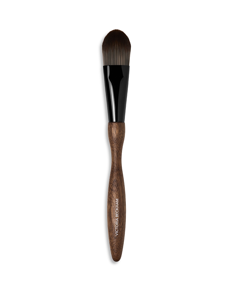 Victoria Beckham Beauty Brush Collection 10 Flat Complexion Brush